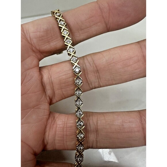 Stunning 14K Yellow Gold 2.00 CTTW Round Brilliant Cut Diamond “X” Link Bracelet - Picture 2 of 4
